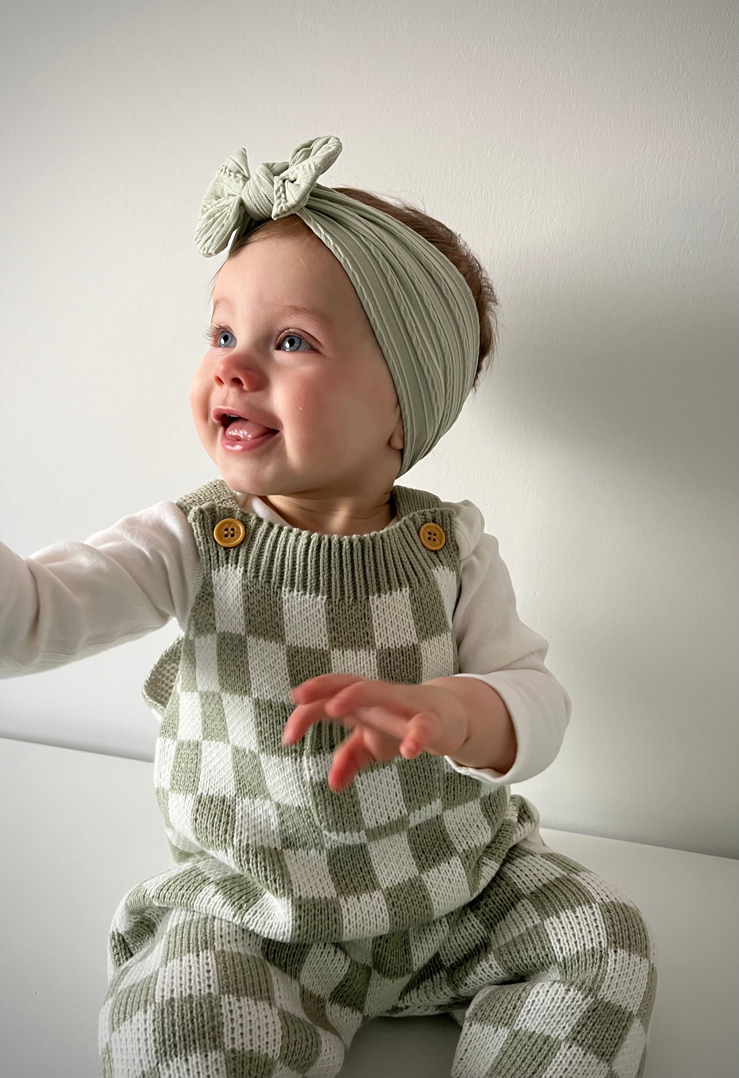 Cable Knit Bow Headband - Sage Green