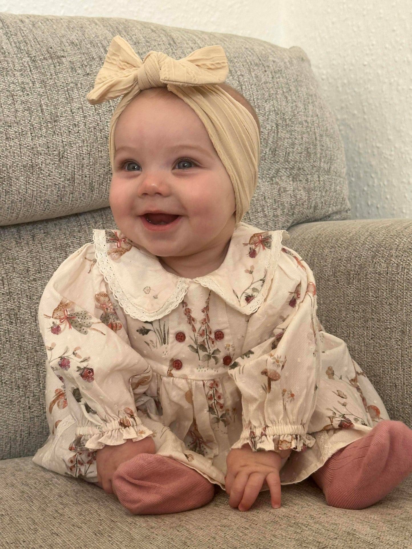 Cable Knit Bow Headband - Beige